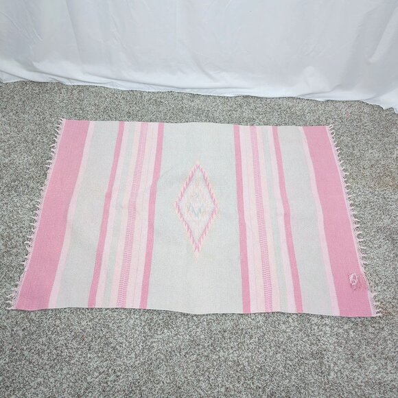 Vintage Pink Rug Indigenous Tapestry Knit Western Southwest - Picture 5 of 9